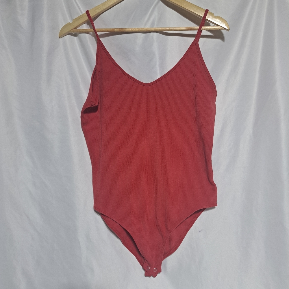 American Eagle Womens Red Ribbed Sleeveless Bodysuit Size XL Classic‎